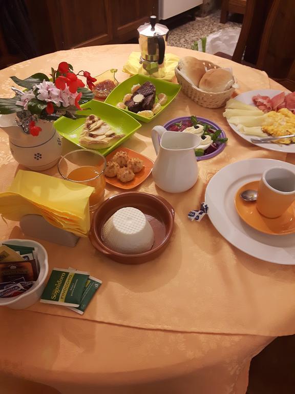 Bed and Breakfast Antica Galateo Лечче Екстер'єр фото