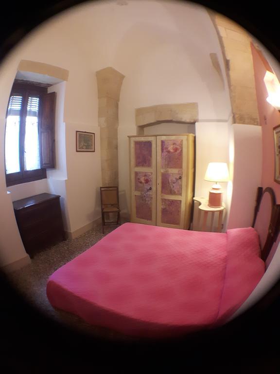 Bed and Breakfast Antica Galateo Лечче Екстер'єр фото