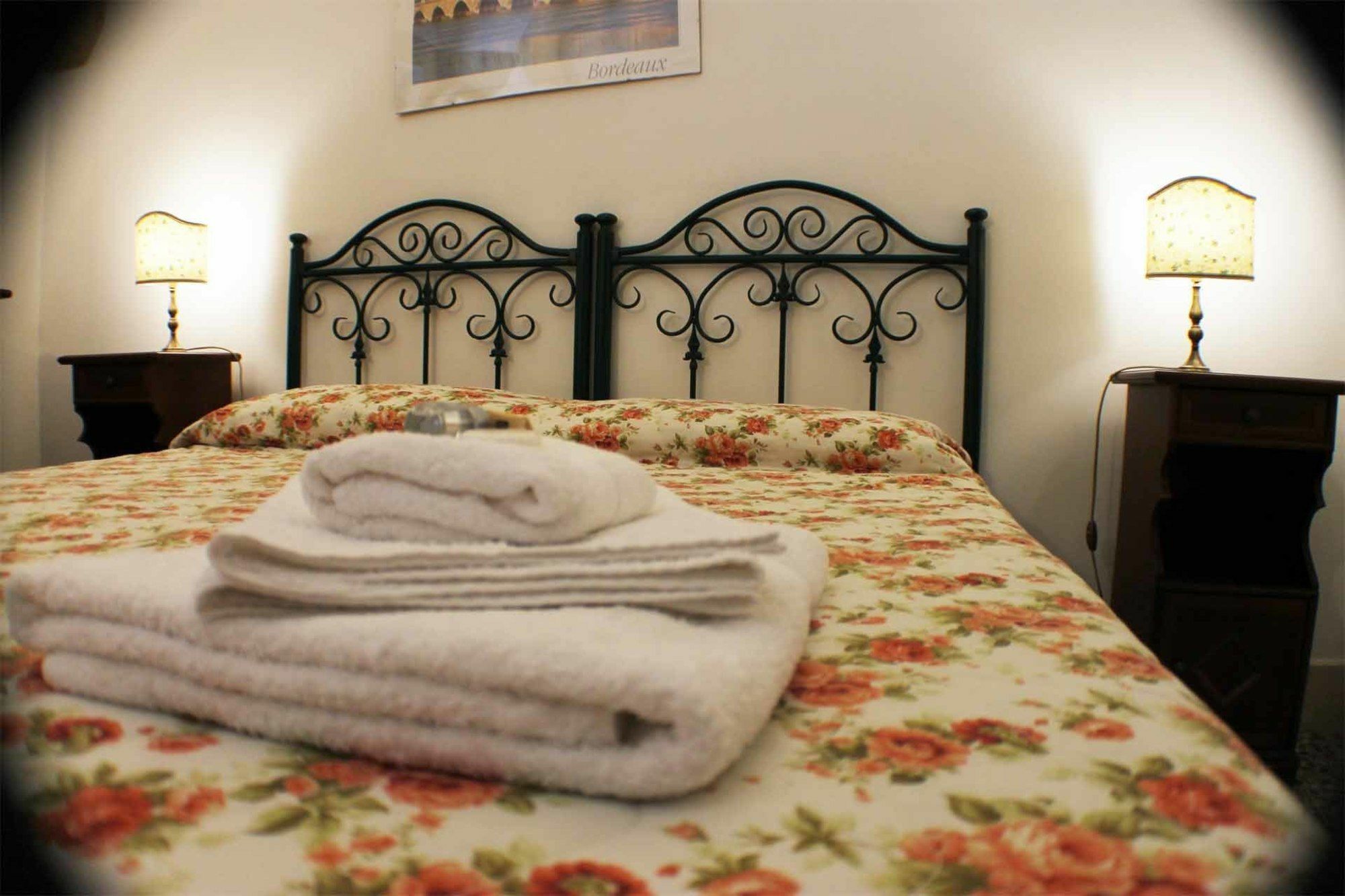 Bed and Breakfast Antica Galateo Лечче Екстер'єр фото